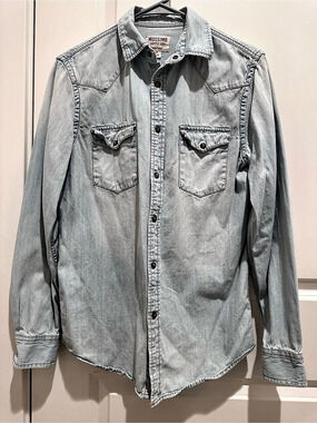 Mossimo Supply Co. Men'Small Cotton Button Down Size Small